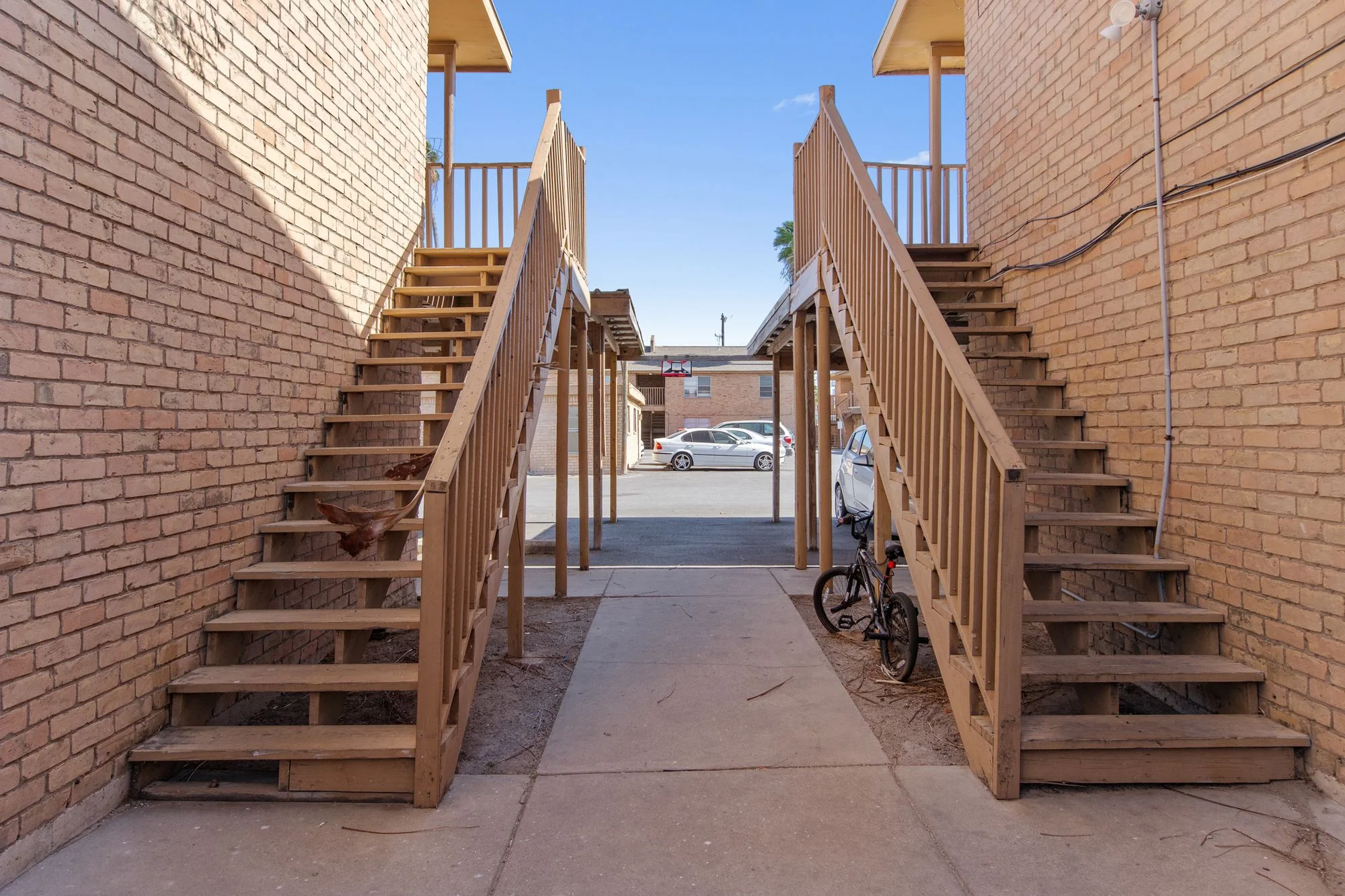 Timbers Apartments — Sale in Harlingen, TX, photo 7 of 8