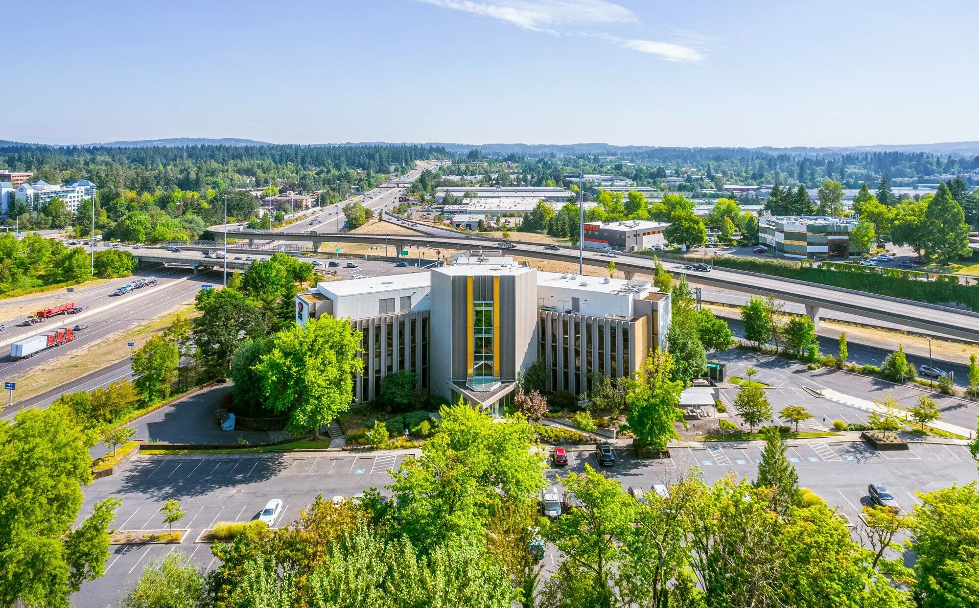 Triangle Pointe South — Sale in Tigard, OR, photo 3 of 5