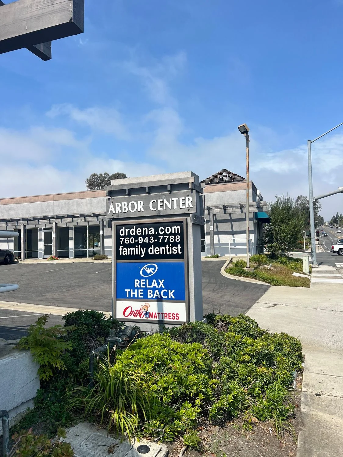 Arbor Center — Lease in Encinitas, CA, photo 2 of 2