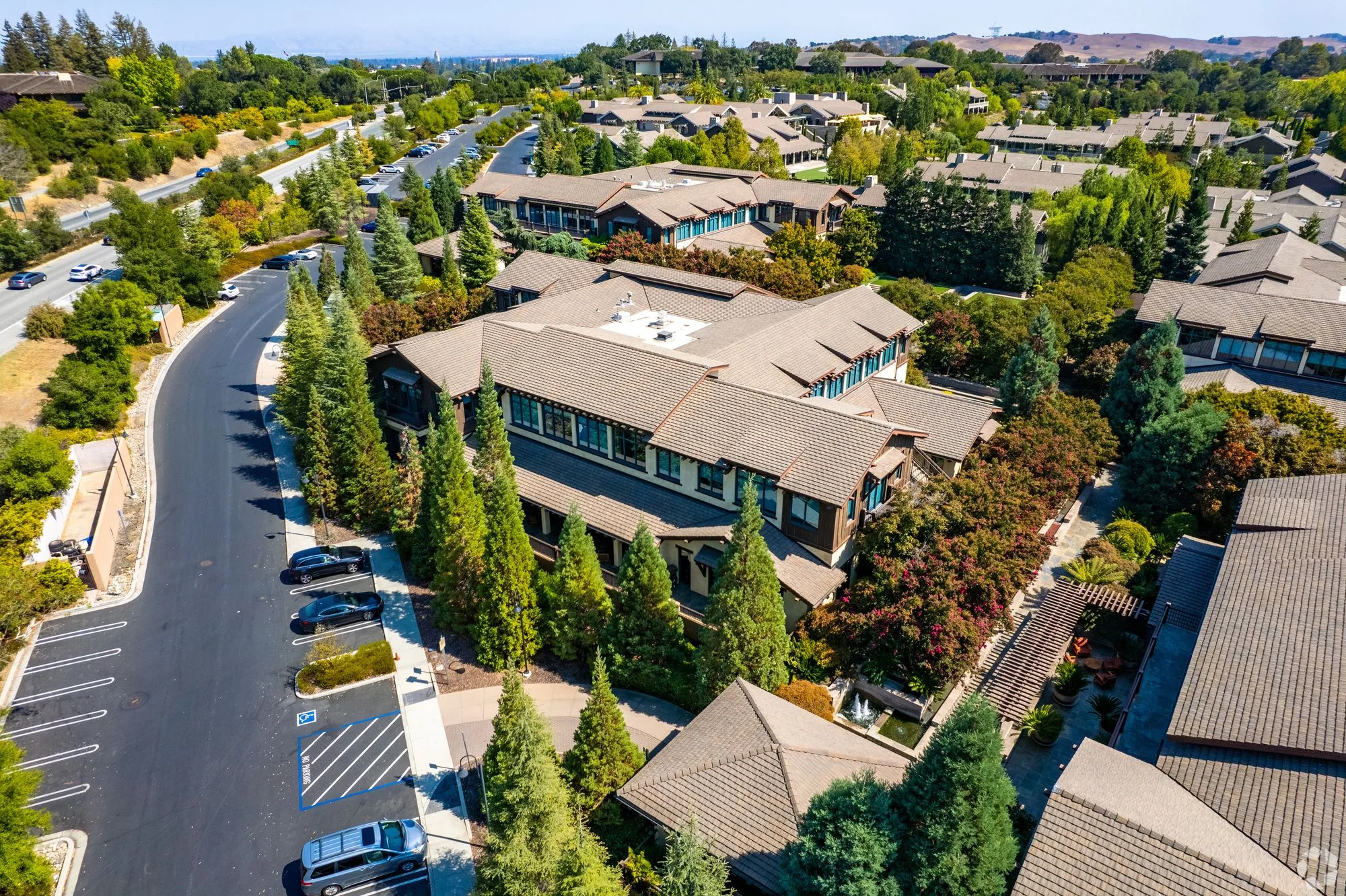 Sand Hill Business Park — Lease in Menlo Park, CA, photo 2 of 8