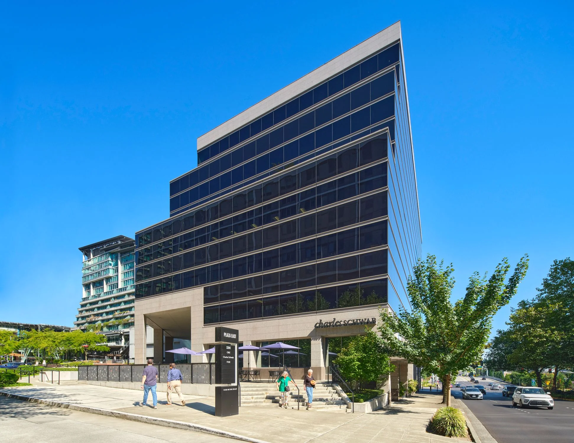 Plaza East — Lease in Bellevue, WA, photo 4 of 5