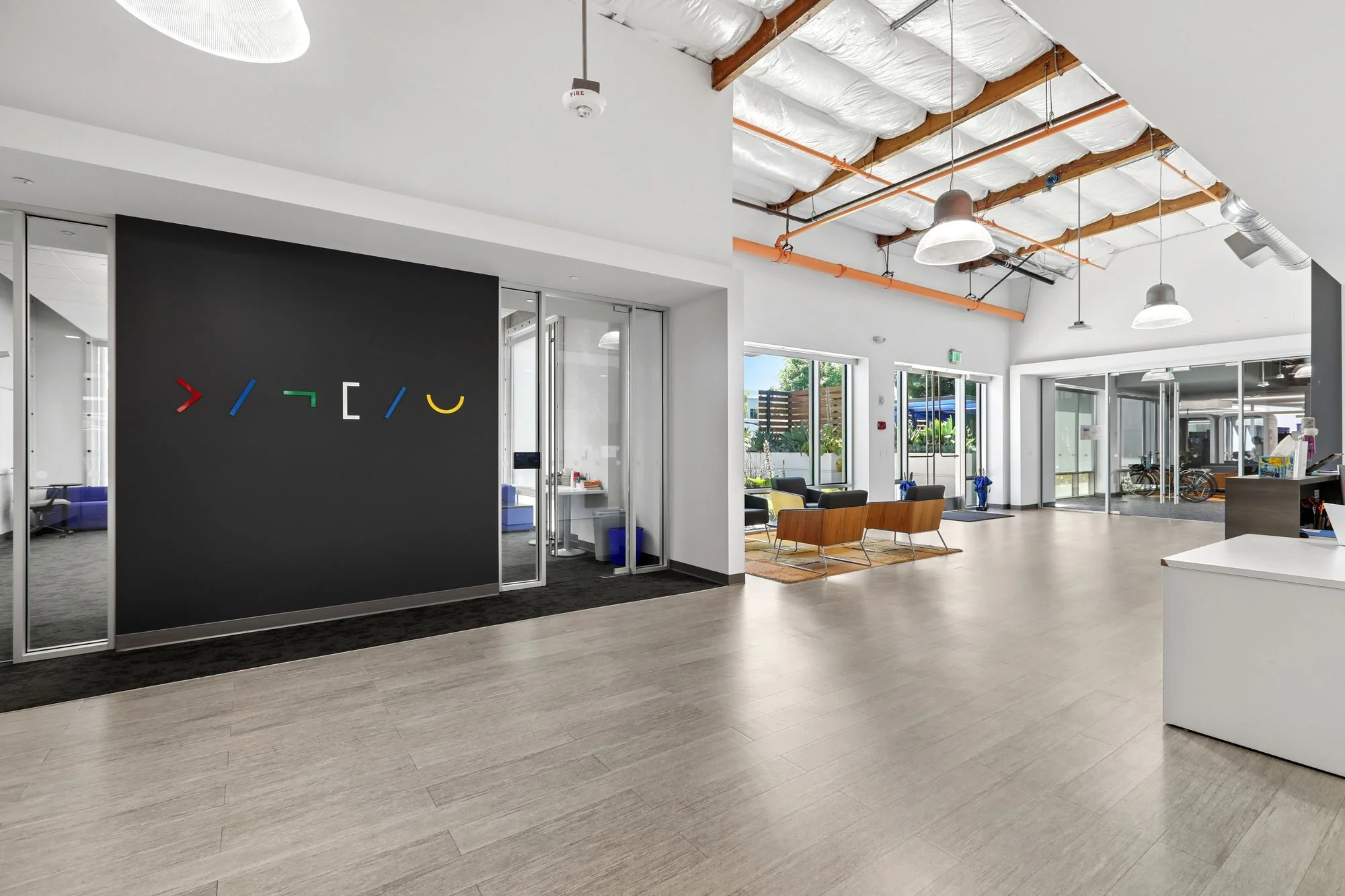 450 National — Lease in Mountain View, CA, photo 2 of 8