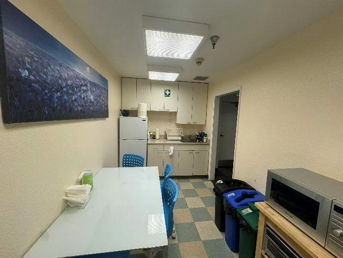 725 Alma St — Lease in Palo Alto, CA, photo 3 of 8