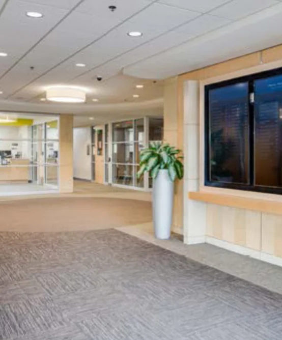Mercy Healthcare Center — Lease in Coon Rapids, MN, photo 5 of 8