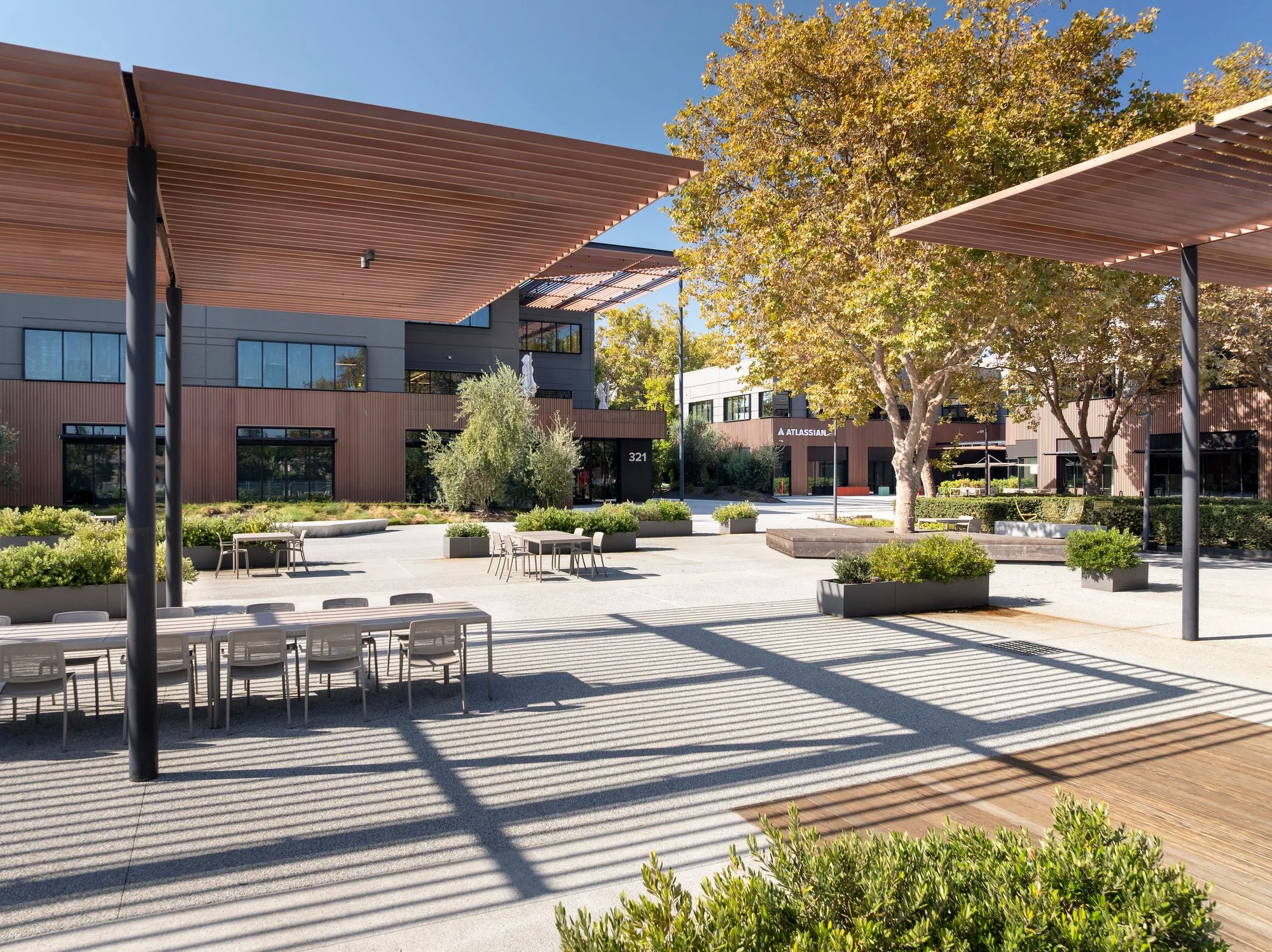 Mountain View Crossing — Lease in Mountain View, CA, photo 4 of 8