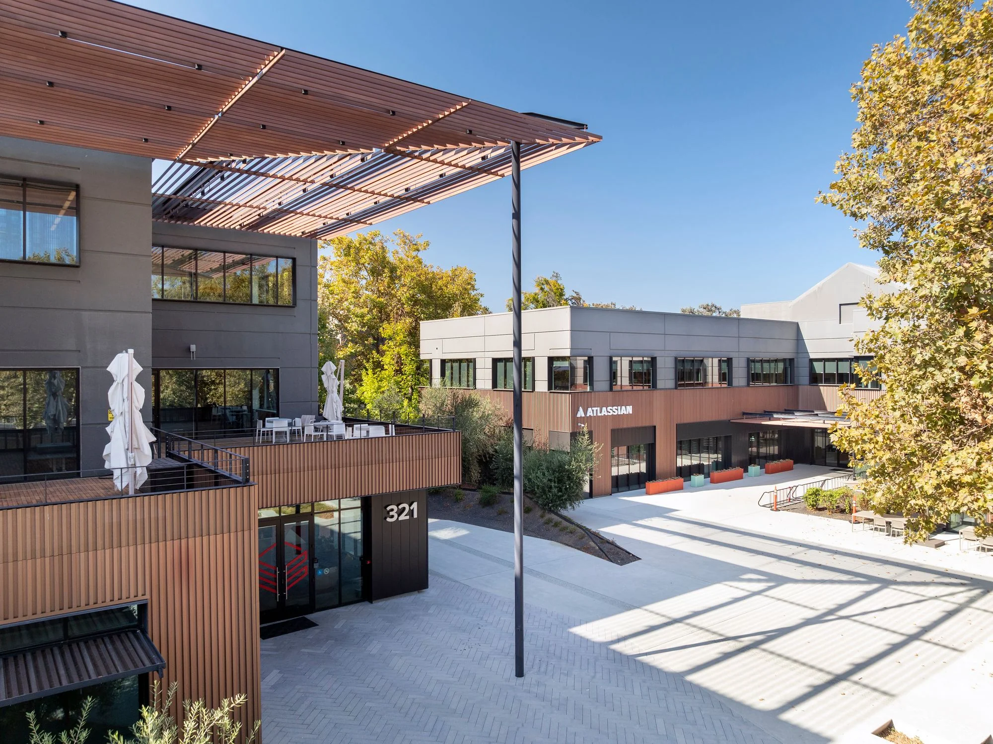 Mountain View Crossing — Lease in Mountain View, CA, photo 5 of 8