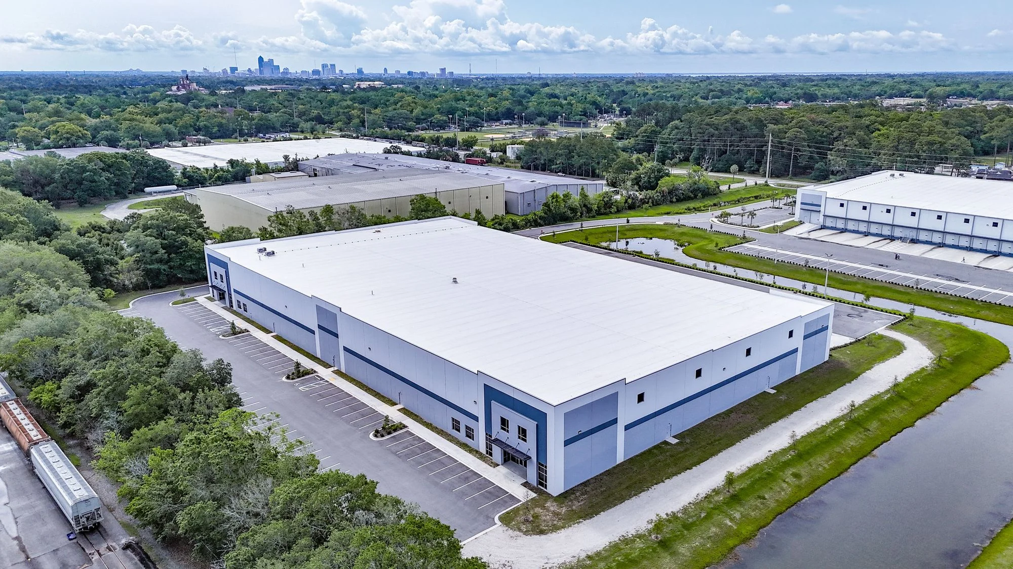 Edgewood Logistics Center — Lease in Jacksonville, FL, photo 6 of 8
