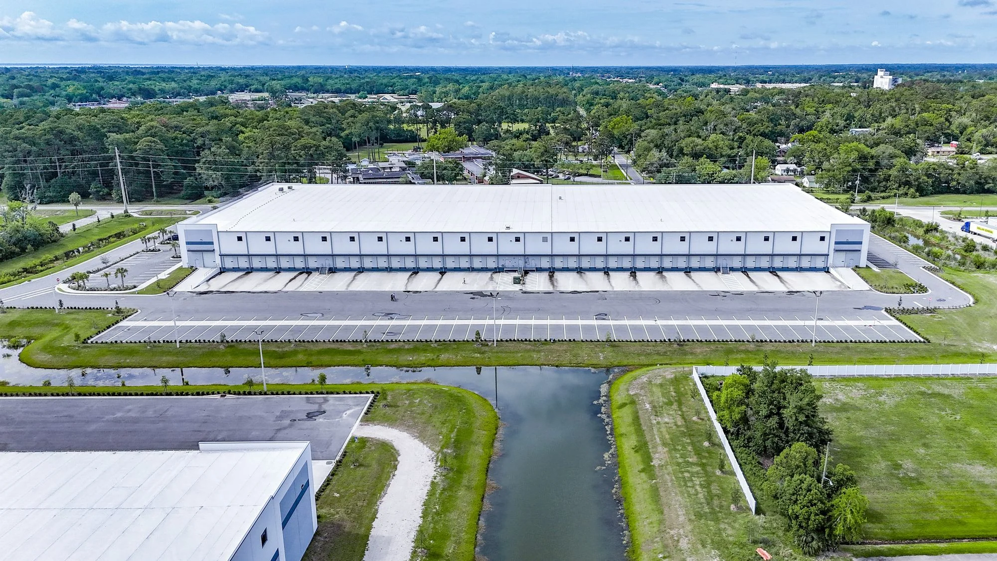 Edgewood Logistics Center — Lease in Jacksonville, FL, photo 7 of 8