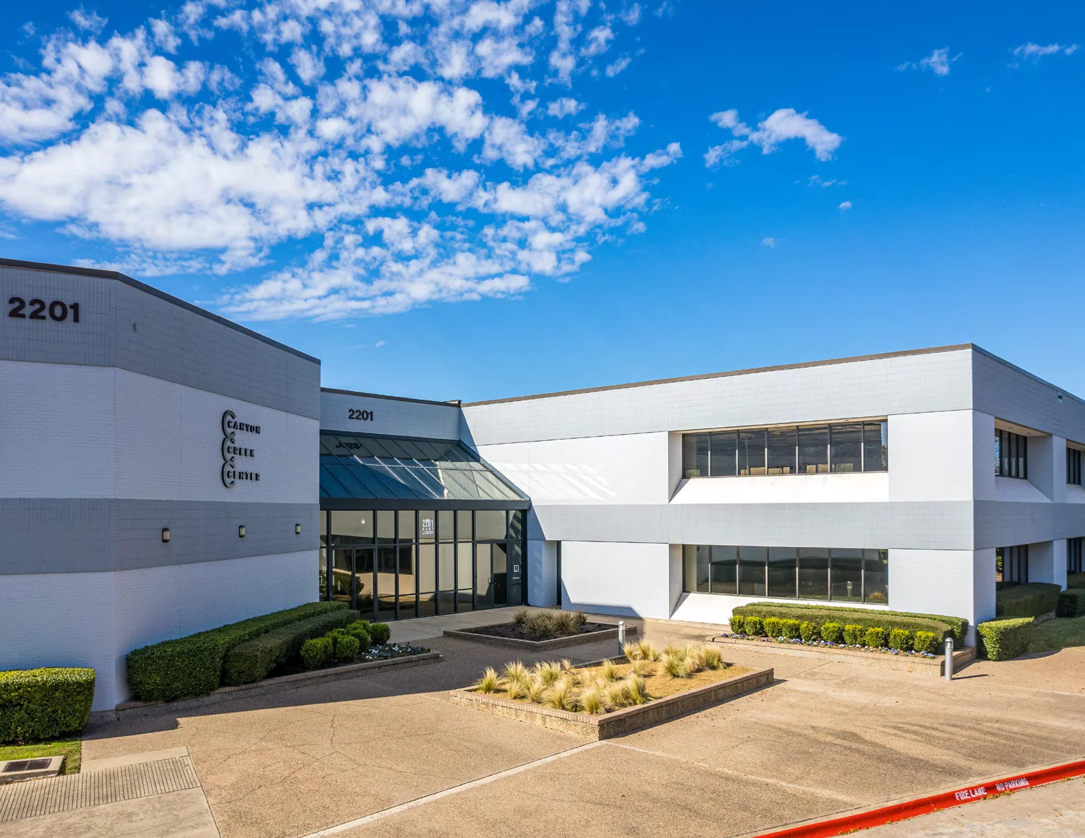 Canyon Creek Center — Lease in Richardson, TX, photo 1 of 1