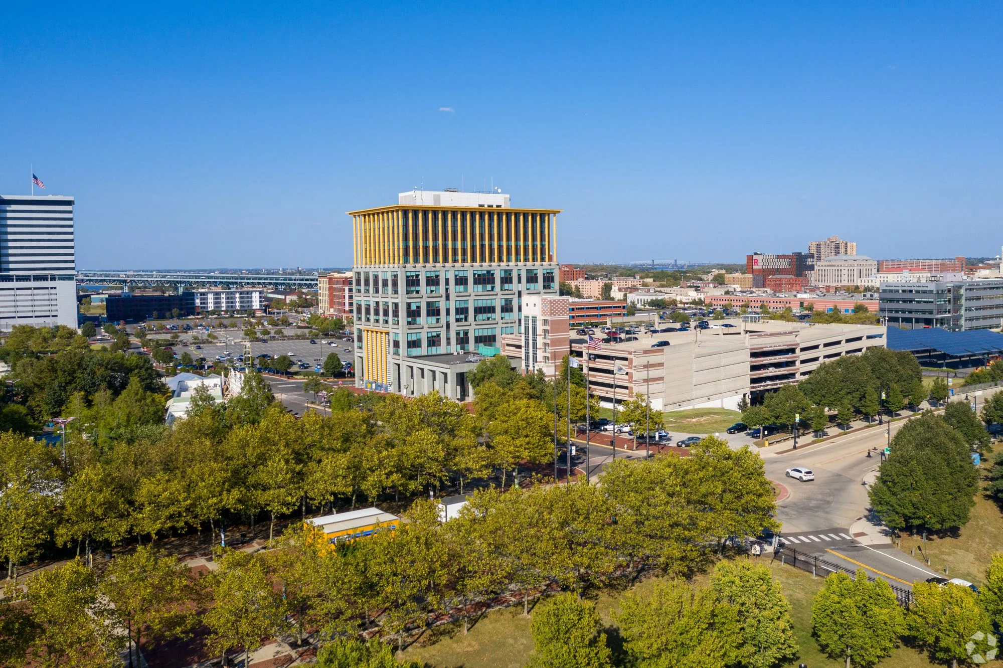 One Port Center — Lease in Camden, NJ, photo 7 of 8