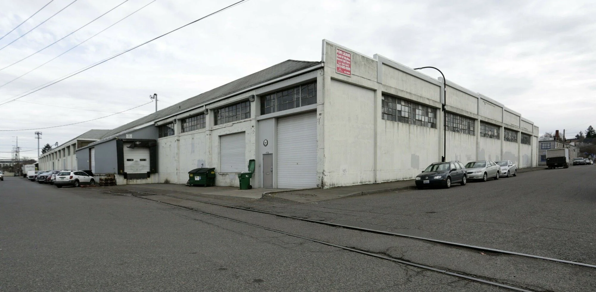 4611 SE 26th Ave — Lease in Portland, OR, photo 4 of 8