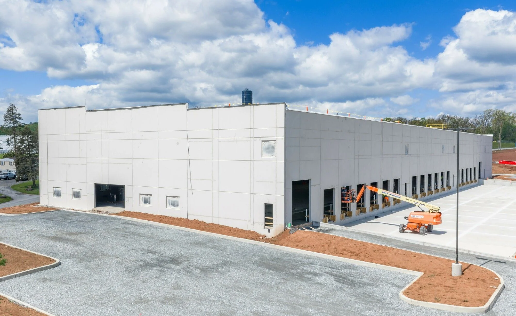 Cloverleaf Business Park, Building 1 — Lease in York, PA, photo 1 of 4
