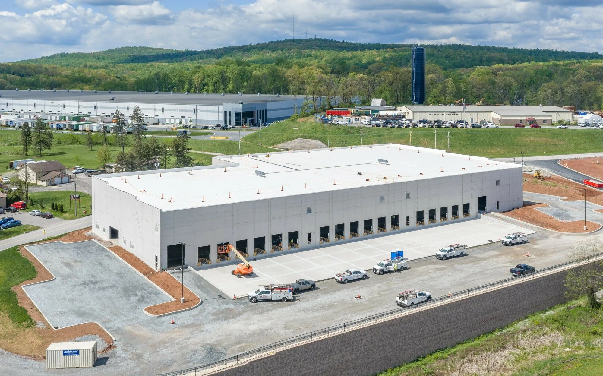 Cloverleaf Business Park, Building 1 — Lease in York, PA, photo 2 of 4