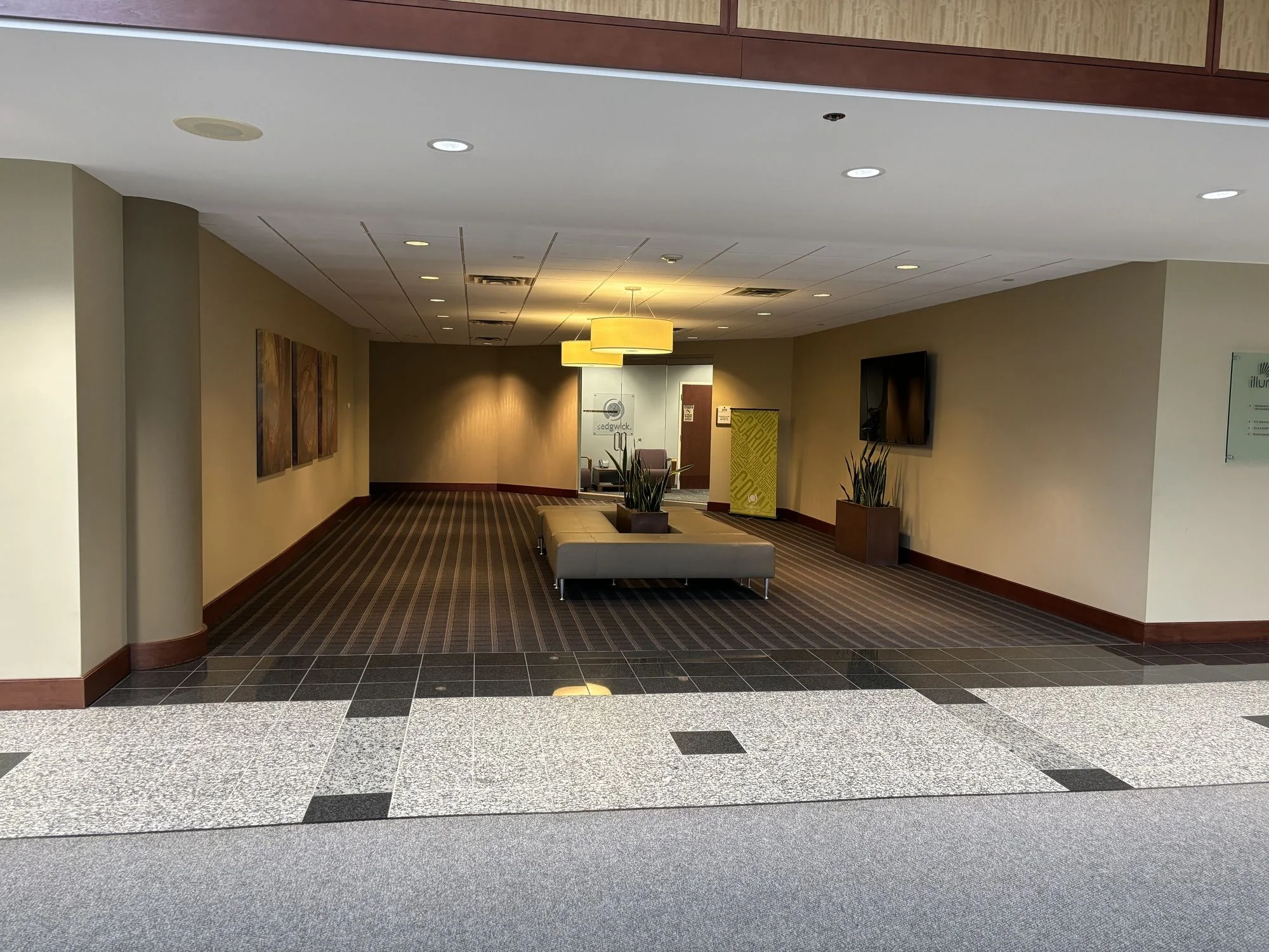 Prairie Lake Corporate Center II — Lease in Eden Prairie, MN, photo 2 of 8