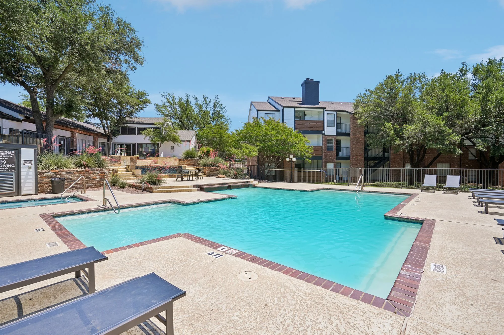 Trinity Apartments — Sale in Irving, TX, photo 5 of 5
