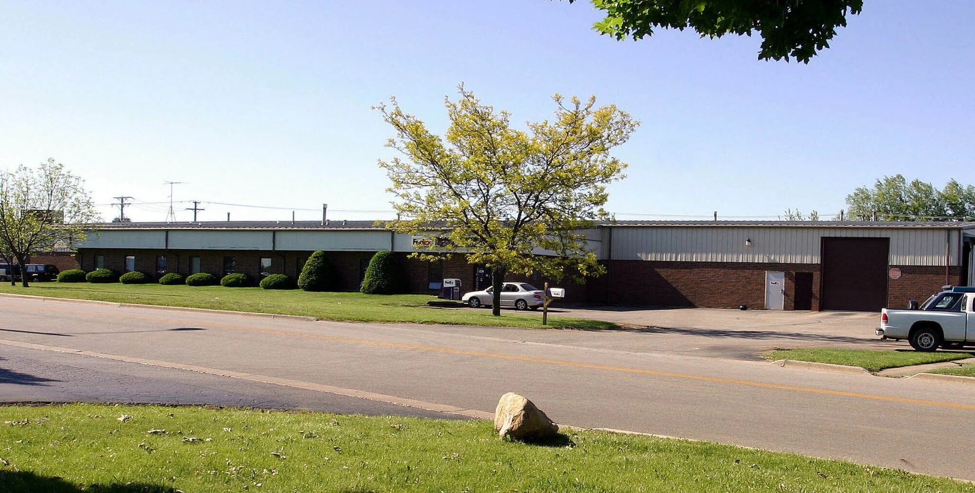 Available: 721 Industrial Drive — Sale in IL, photo 1 of 6