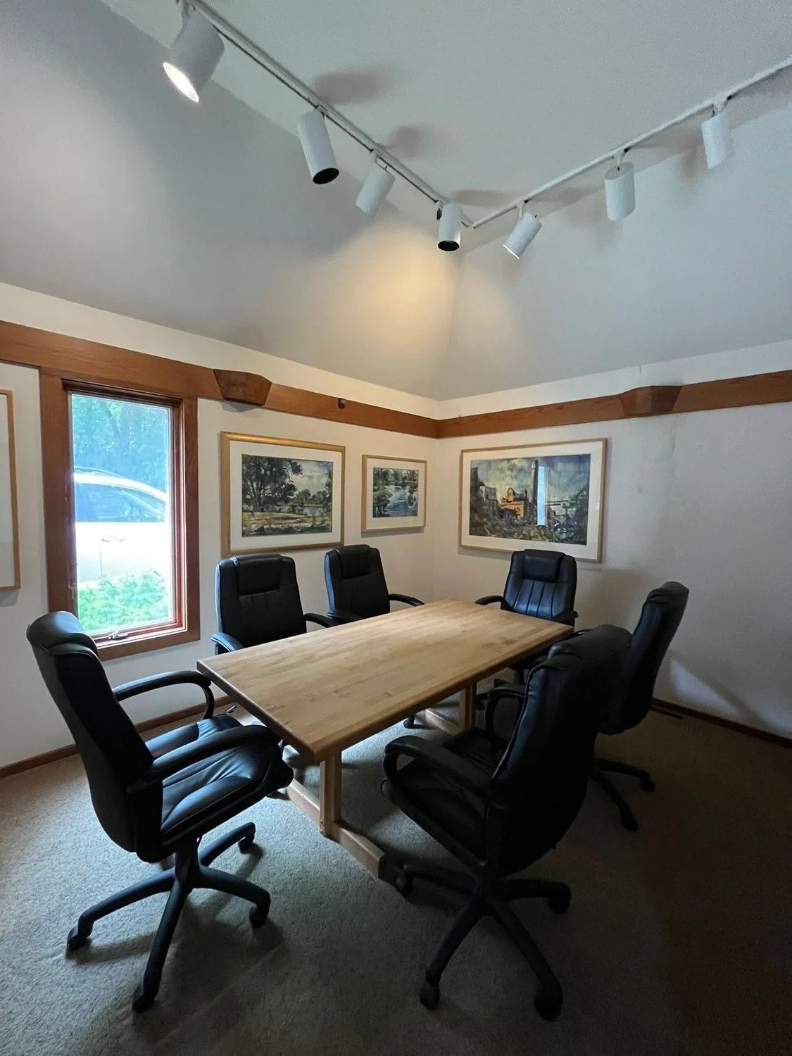 925 Elm Grove Rd — Sale in WI, photo 4 of 8