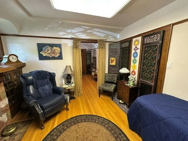 925 Elm Grove Rd — Sale in WI, photo 5 of 8