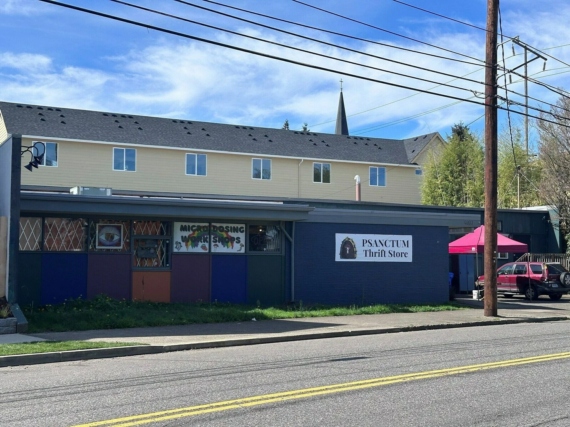 4033 Southeast Milwaukie Avenue — Sale in OR, photo 4 of 8