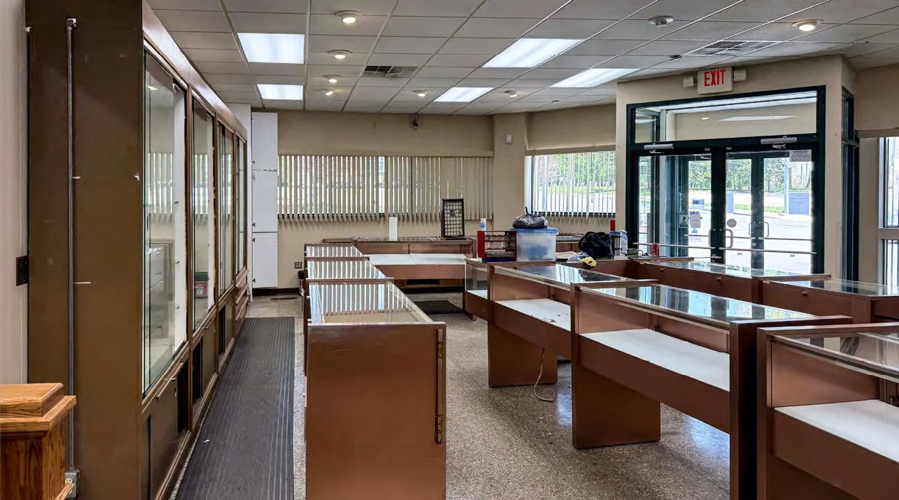468 E Exchange St — Lease in OH, photo 2 of 4