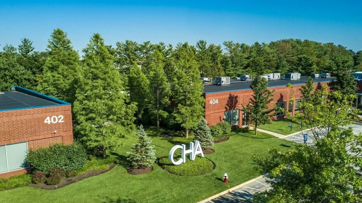 402-404 Lippincott Drive — Lease in NJ, photo 2 of 8