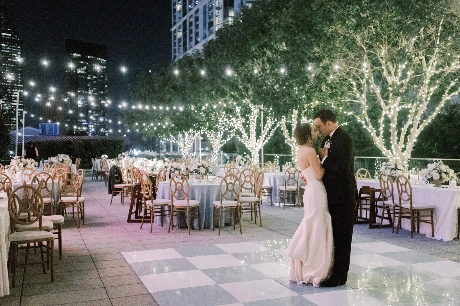 KPMG Plaza - 2nd Gen Restaurant & Event Space — Lease in Dallas, TX, photo 5 of 6