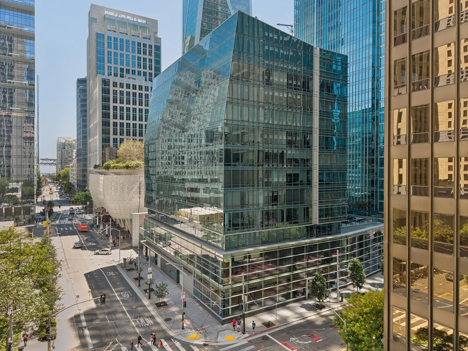 Millennium Tower — Lease in San Francisco, CA, photo 1 of 1