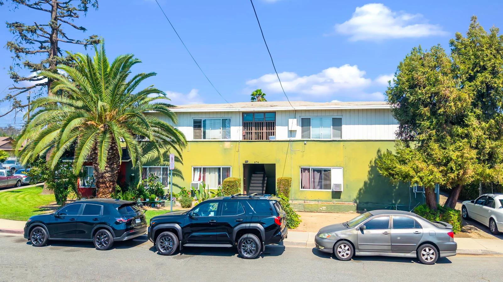 Multifamily in Pomona, CA — Sale in Pomona, CA, photo 3 of 8
