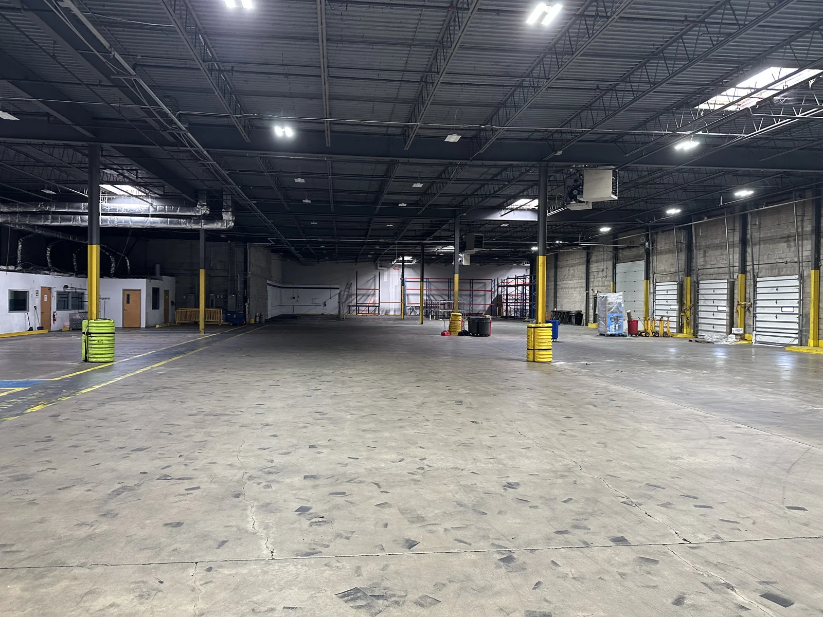 Industrial in Edison, NJ — Lease in Edison, NJ, photo 4 of 5