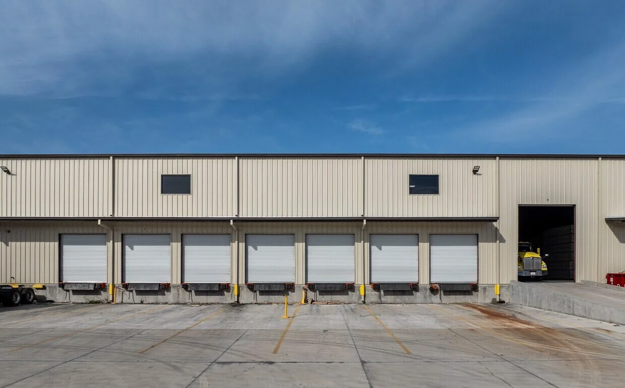 Industrial in Jacksonville, FL — Lease in Jacksonville, FL, photo 3 of 8
