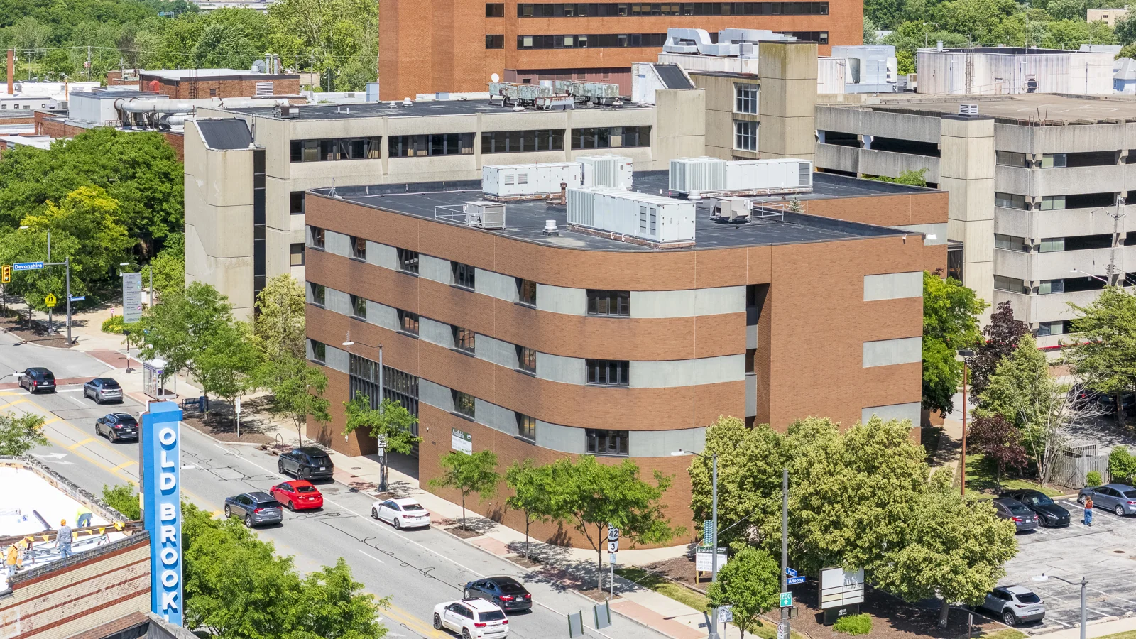 Healthcare in Cleveland, OH — Lease in Cleveland, OH, photo 2 of 8