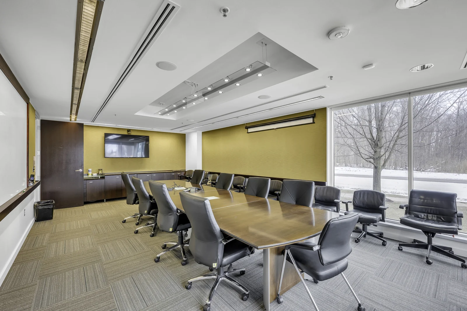 Office in Novi, MI — Sale in Novi, MI, photo 4 of 8