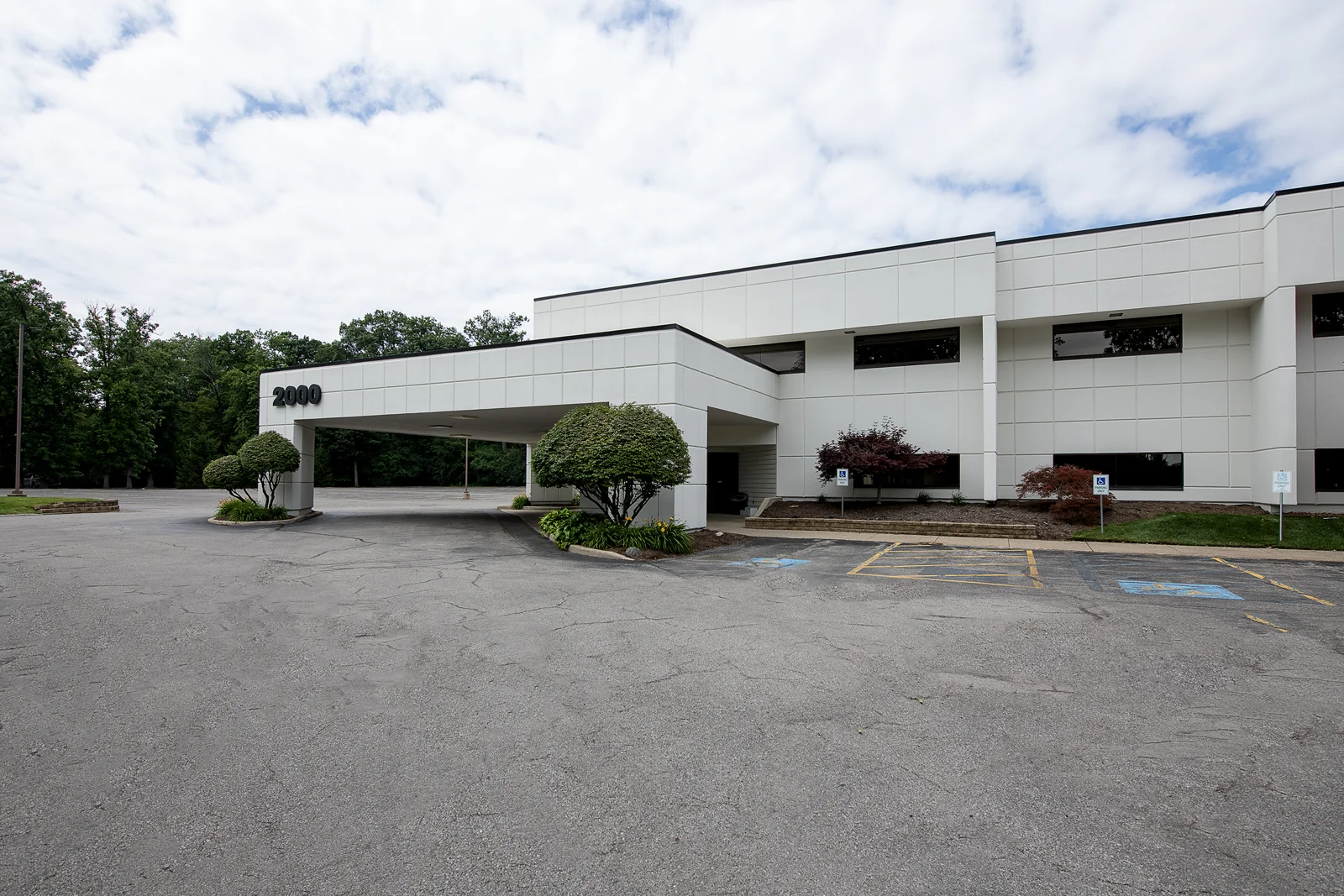Regency Medical Campus — Lease in Toledo, OH, photo 2 of 3
