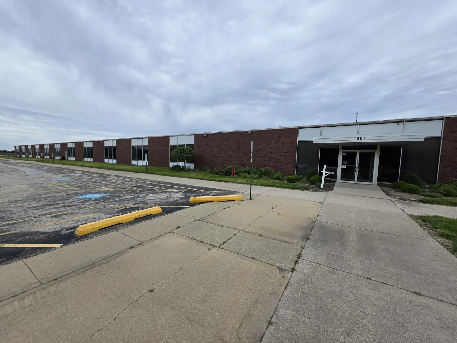 Industrial in Momence, IL — Lease in Momence, IL, photo 1 of 1