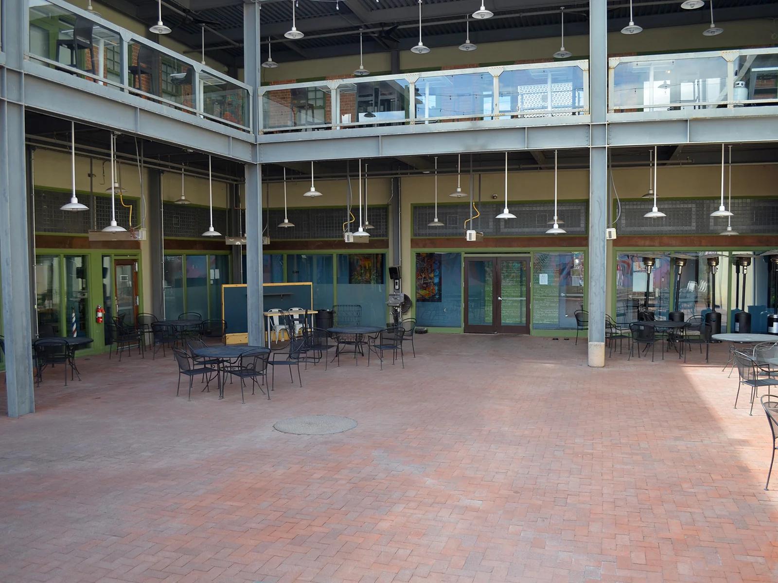 Retail in Tucson, AZ — Lease in Tucson, AZ, photo 3 of 6
