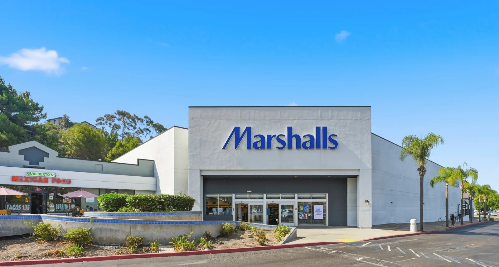 University Square — Lease in San Diego, CA, photo 3 of 8