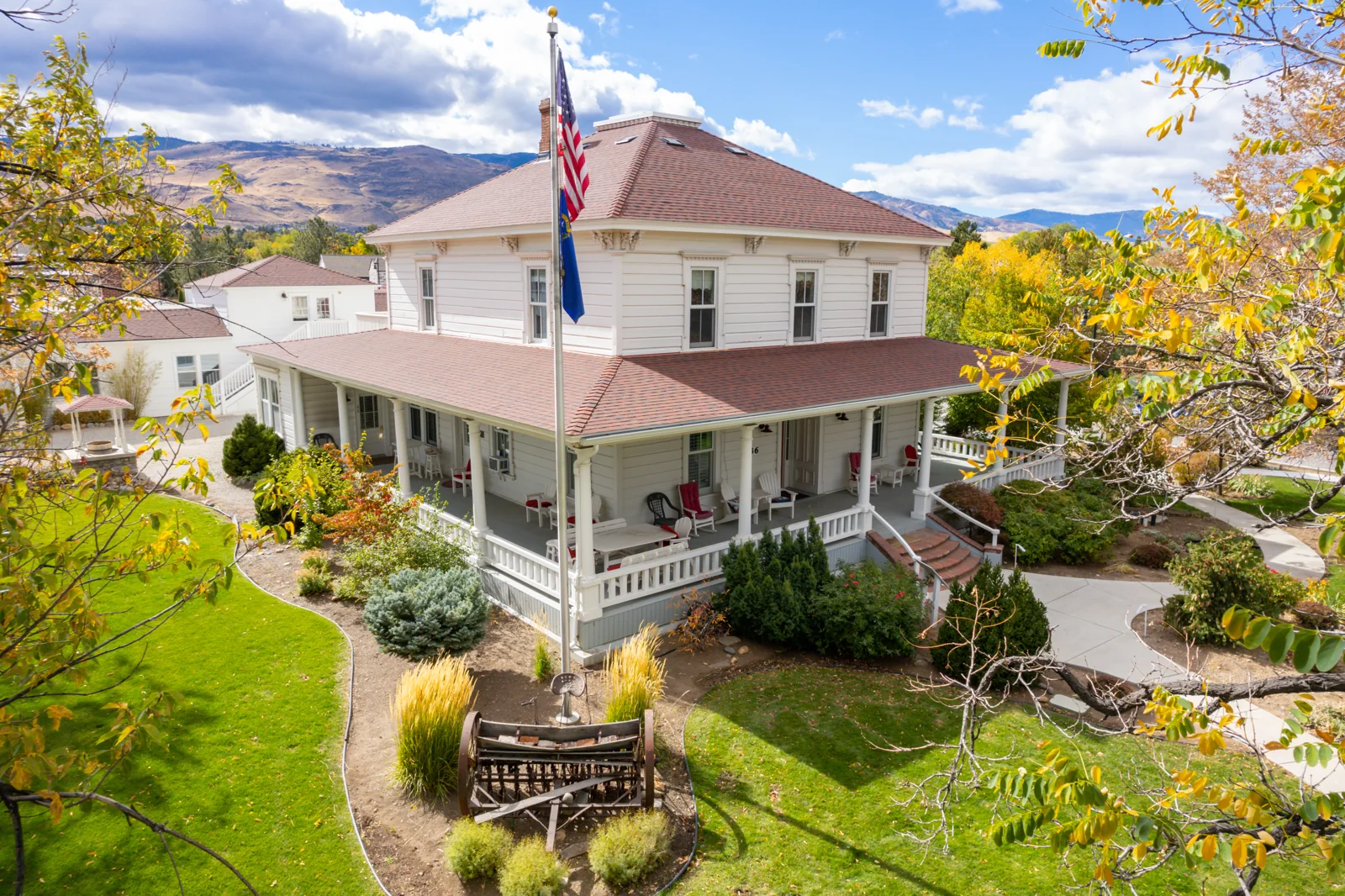 Ranch House Executive Suites — Lease in Reno, NV, photo 2 of 8