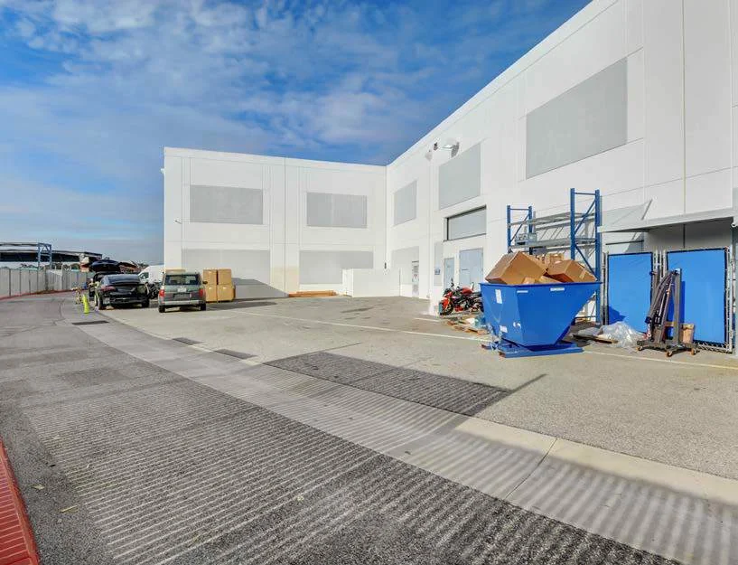 Century Business Park — Lease in Hawthorne, CA, photo 5 of 5
