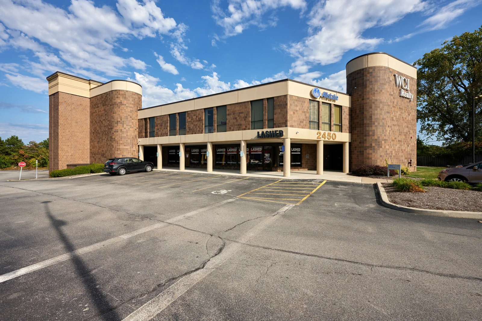 Office in Rochester, NY — Sale in Rochester, NY, photo 2 of 3