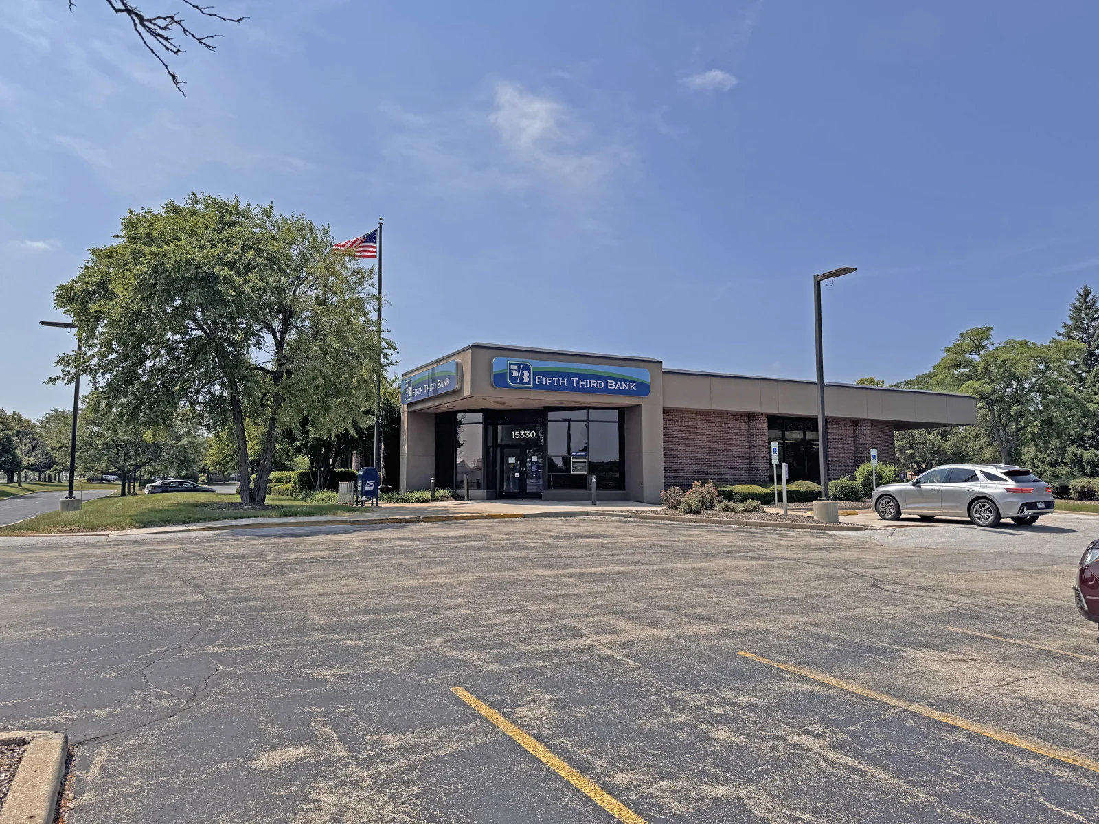 Retail in Orland Park, IL — Sale in Orland Park, IL, photo 1 of 1