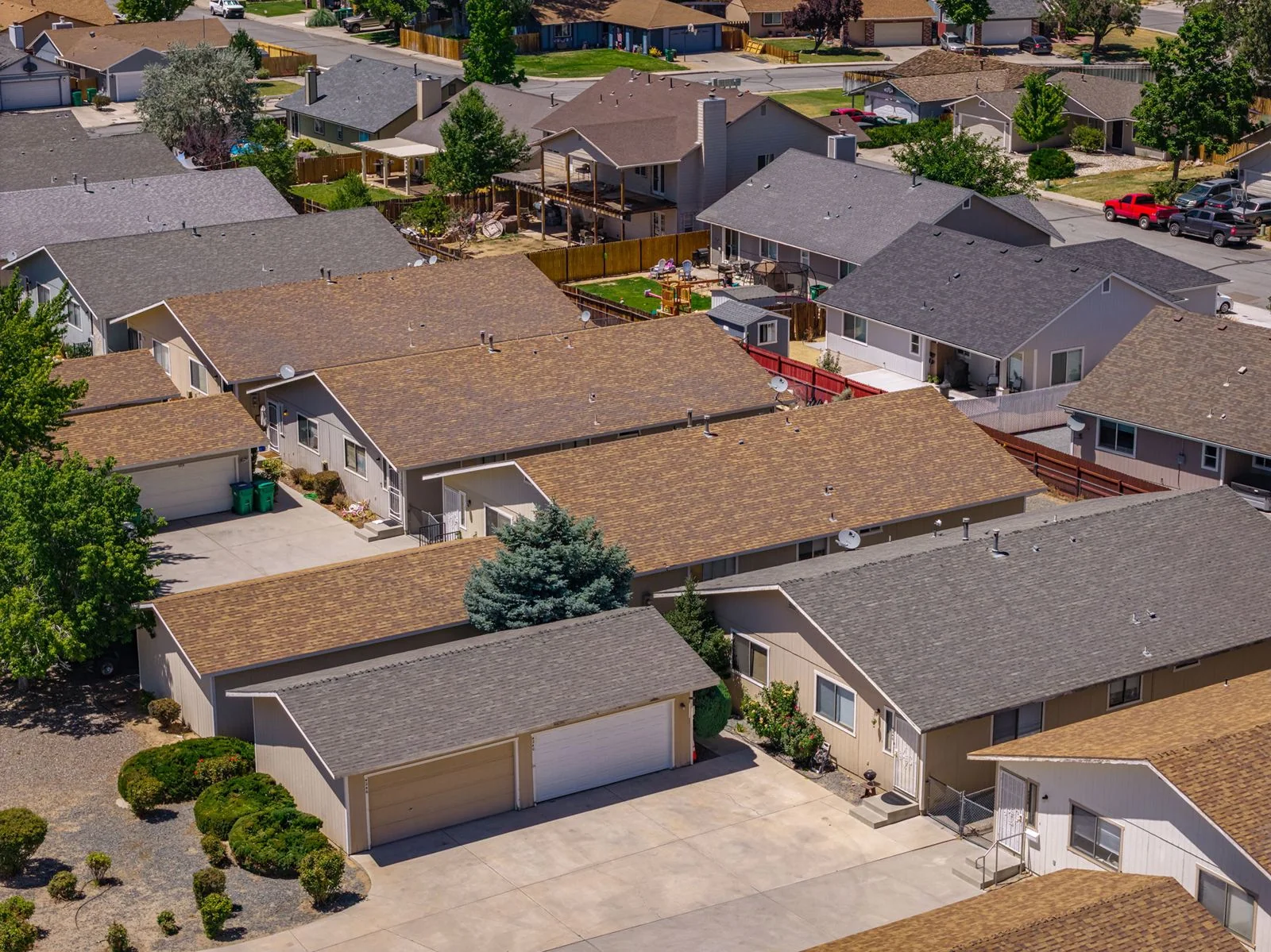 Sherman Four Plex — Sale in Carson City, NV, photo 2 of 5