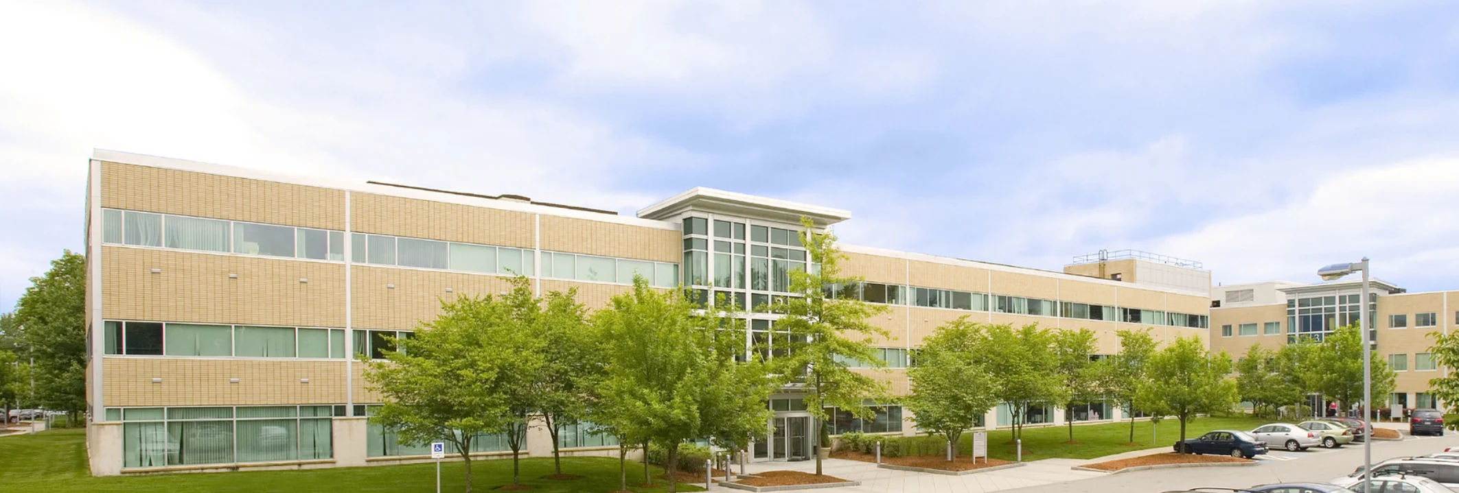 Bldg 3 - Lexington Corporate Center — Lease in Lexington, MA, photo 2 of 8