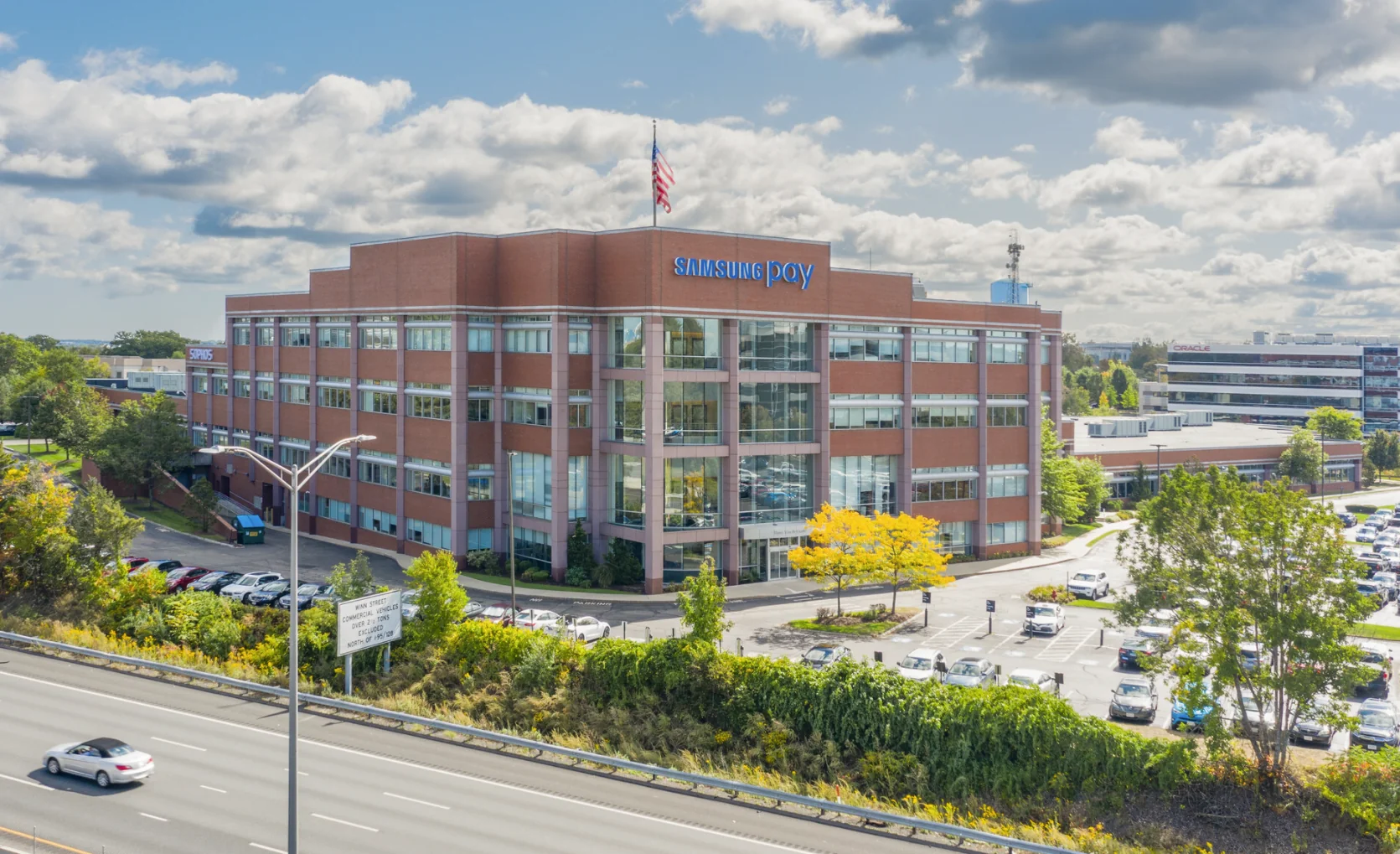 GenLabs — Lease in Burlington, MA, photo 1 of 8