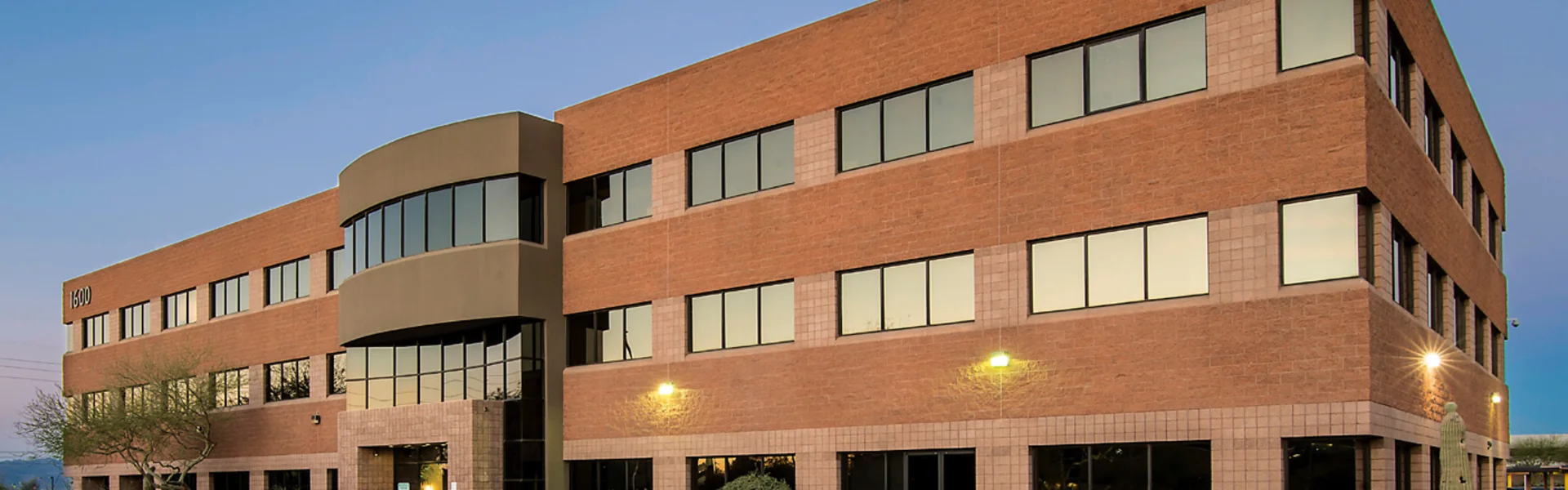 Papago Technology Center – 1600 Building — Lease in Tempe, AZ, photo 4 of 4