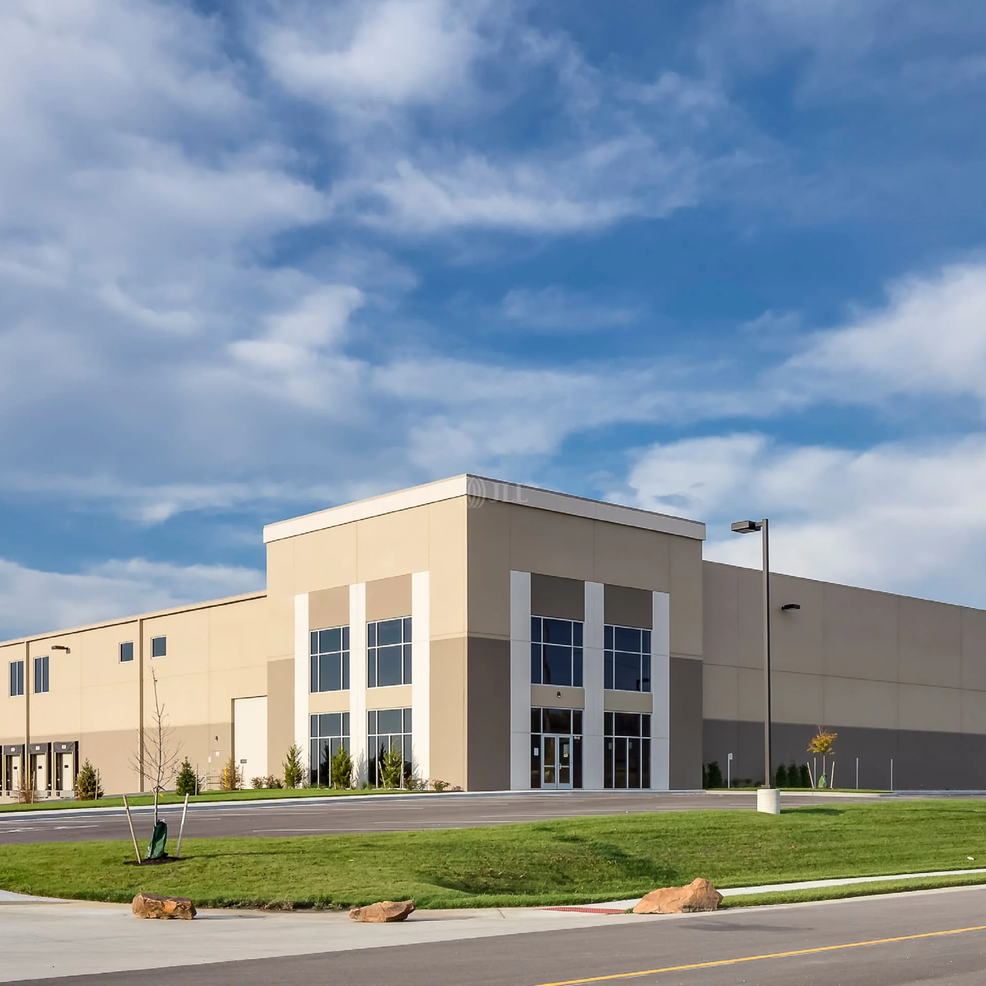 Hazelwood Logistics Center 2 — Lease in Hazelwood, MO, photo 2 of 4