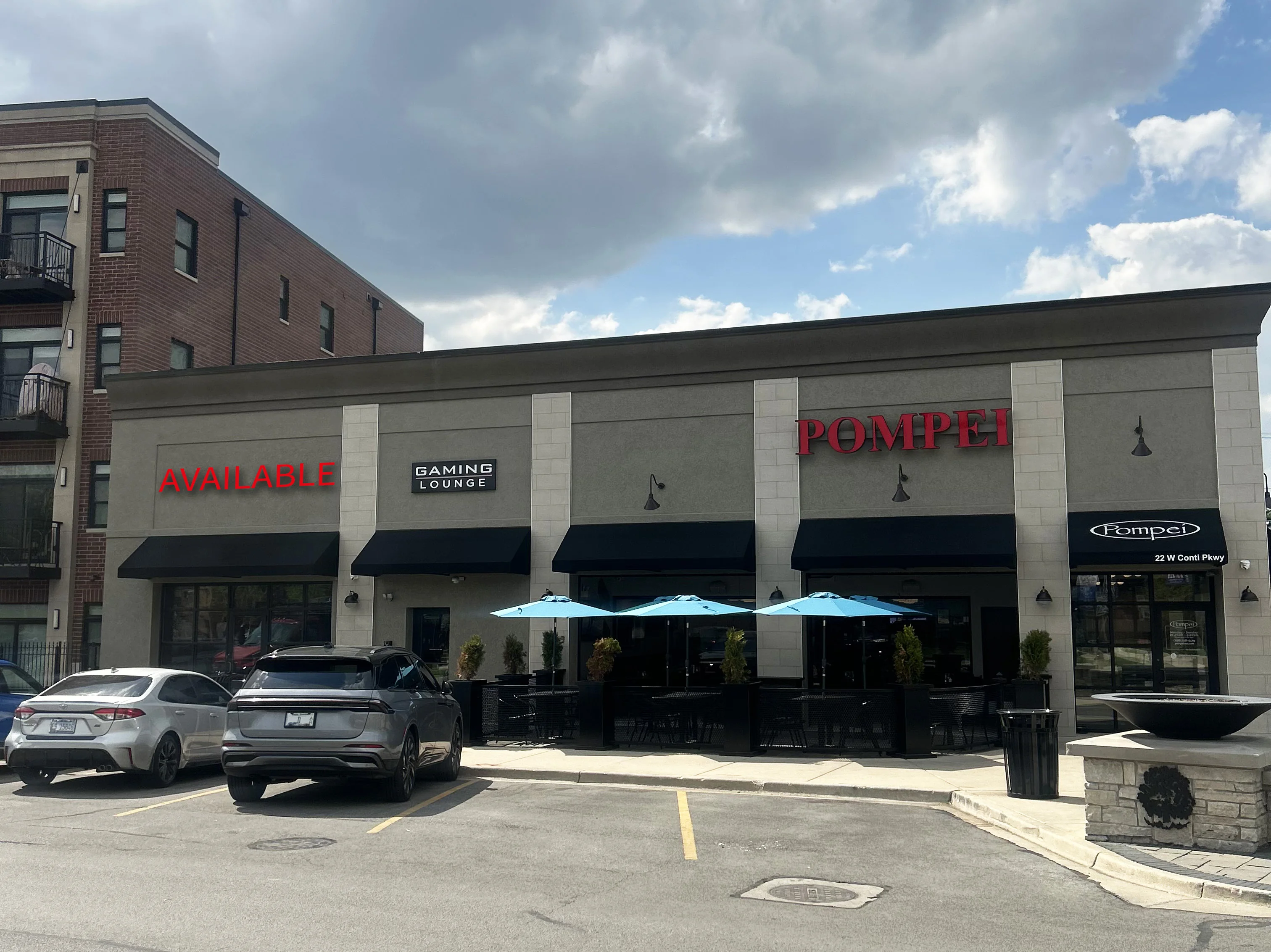 22 West Conti Parkway — Lease in Elmwood Park, IL, photo 1 of 4