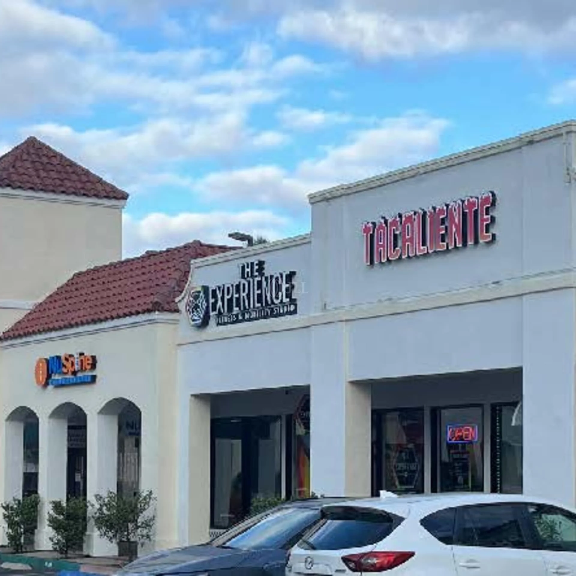 Hillcrest Colonnade — Lease in San Diego, CA, photo 3 of 4