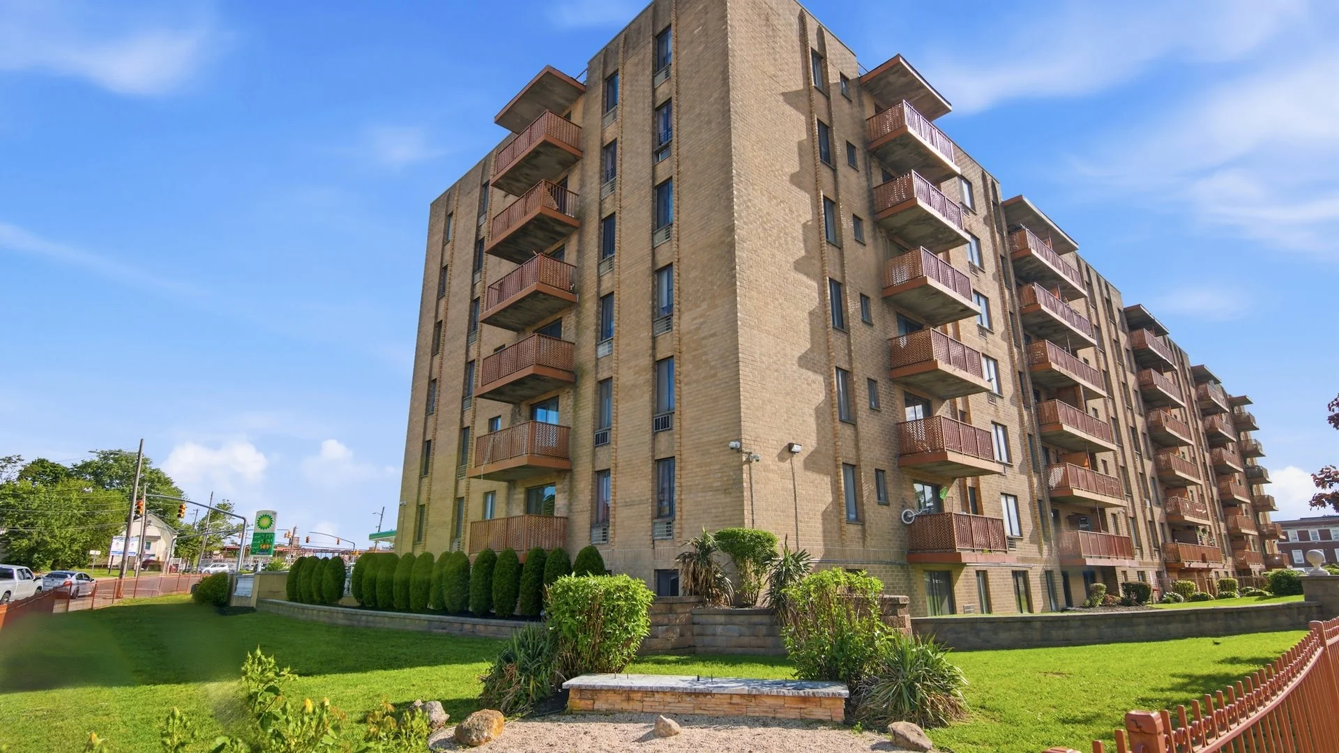 380 Front St, Hempstead, NY — Sale in Hempstead, NY, photo 1 of 2