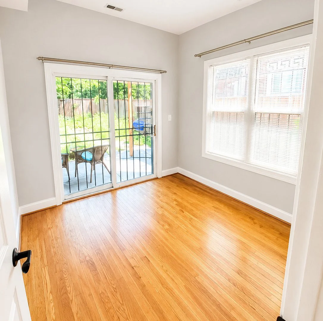 1911 8th Street NW — Sale in Washington, DC, photo 5 of 6
