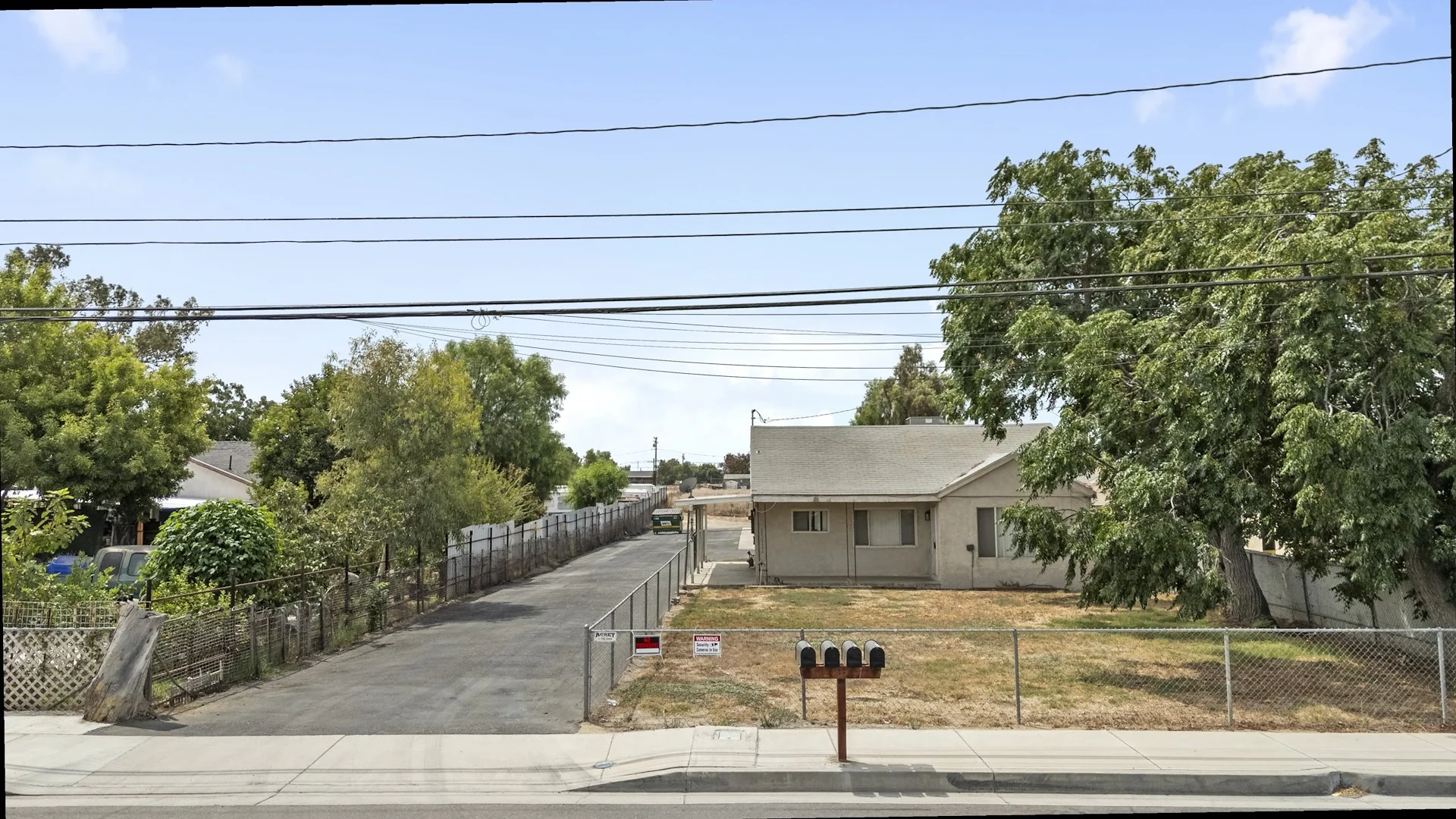 21893 Cottonwood Ave — Sale in Moreno Valley, CA, photo 1 of 3